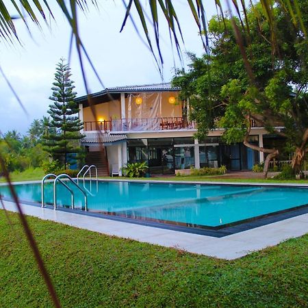 Nico Lagoon Hotel Negombo Dış mekan fotoğraf