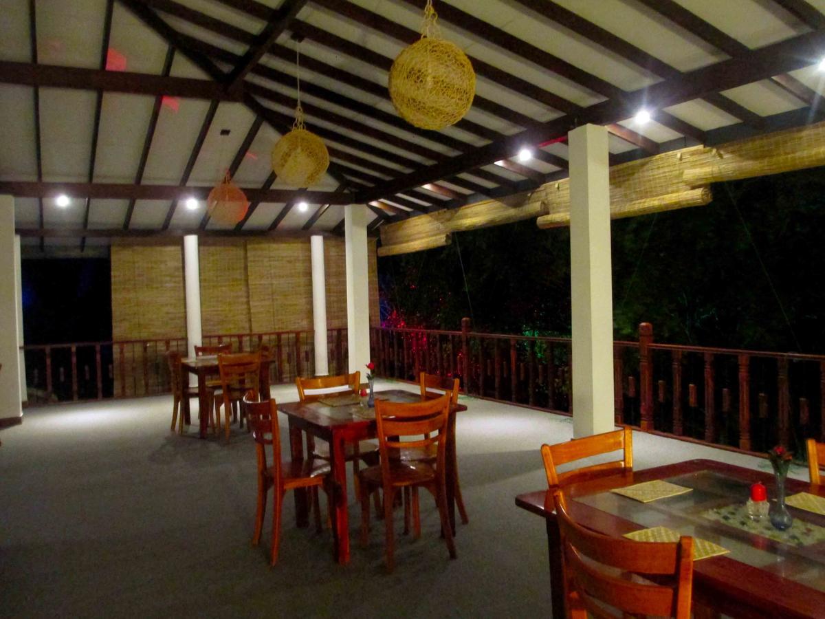 Nico Lagoon Hotel Negombo Dış mekan fotoğraf