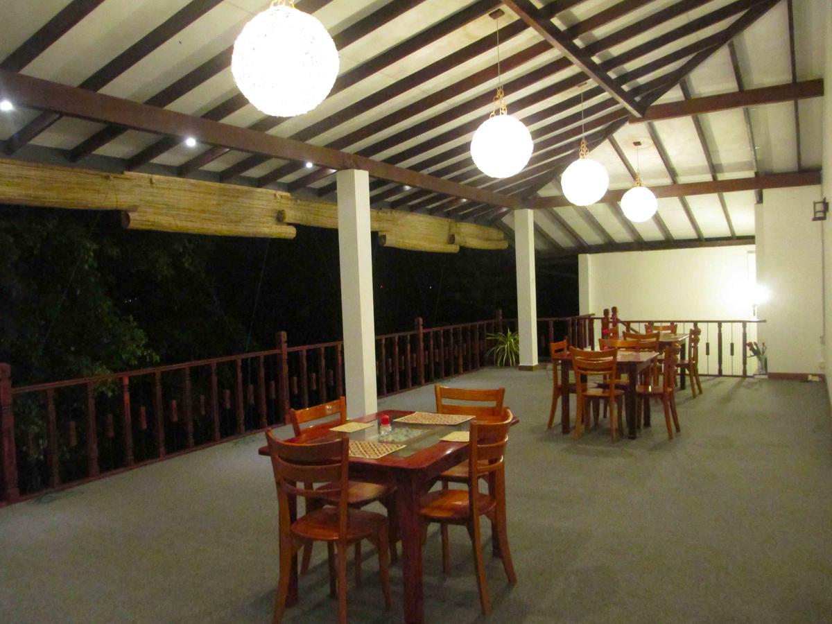 Nico Lagoon Hotel Negombo Dış mekan fotoğraf